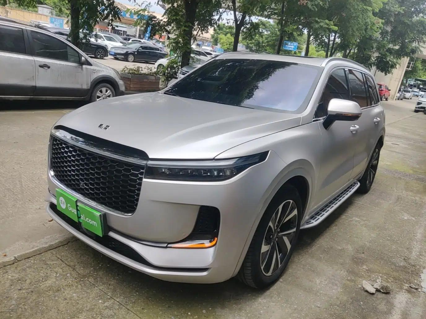 Li Auto ONE 2021 Extended-Range 6-Seater Version — миниатюра 1