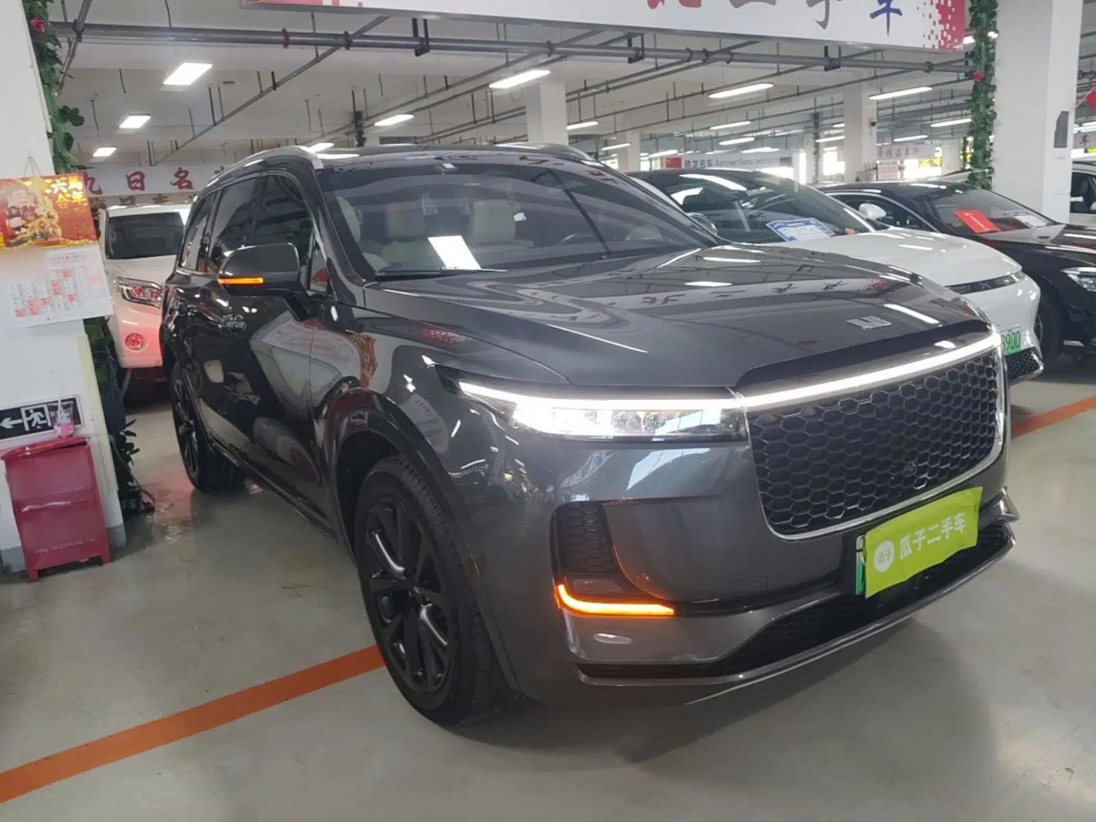 Li Auto ONE 2021 Extended-Range 6-Seater Version — миниатюра 3