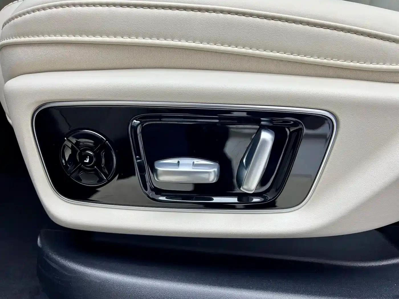 Li Auto L7 2024 MAX — миниатюра 18