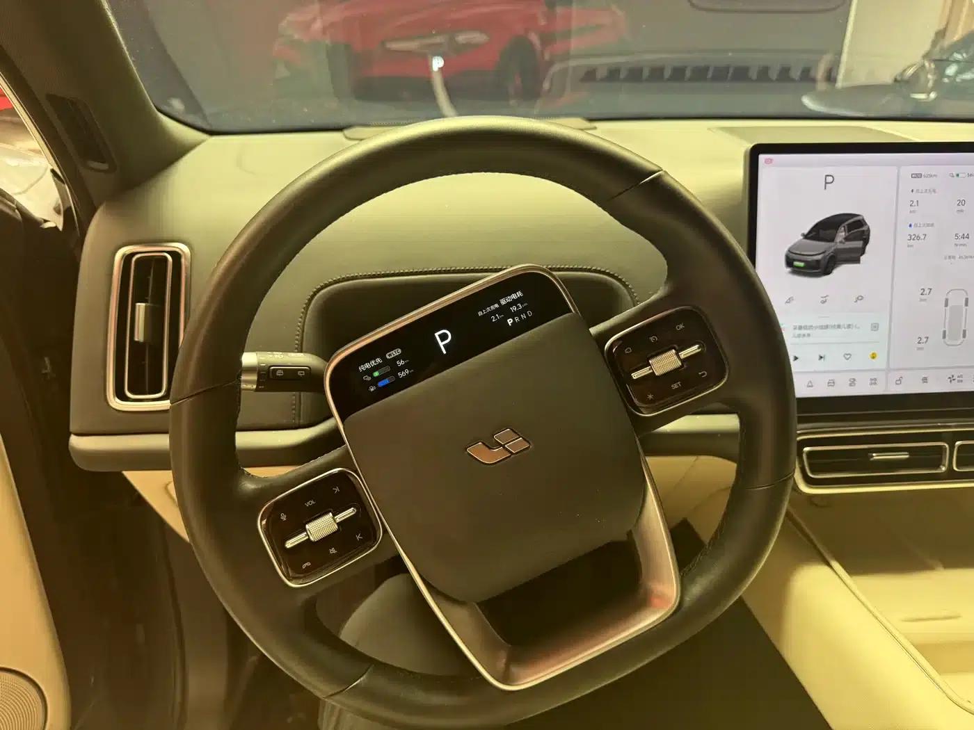 Li Auto L8 2023 Pro — миниатюра 12