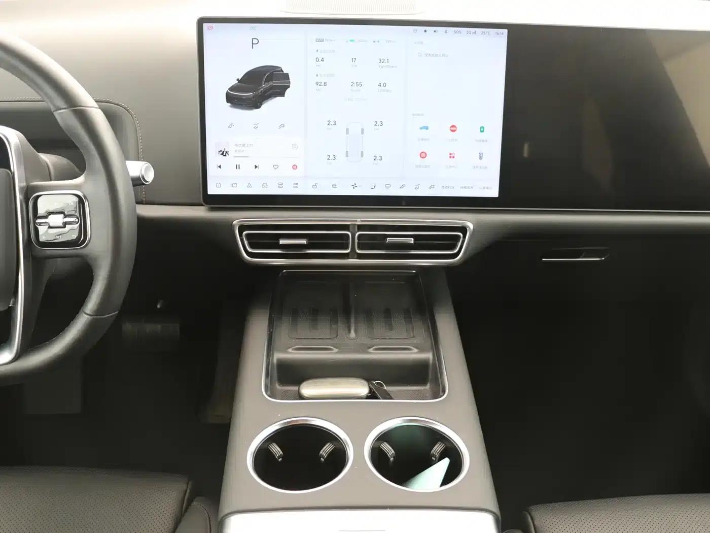 Li Auto L8 2024 Ultra — миниатюра 10