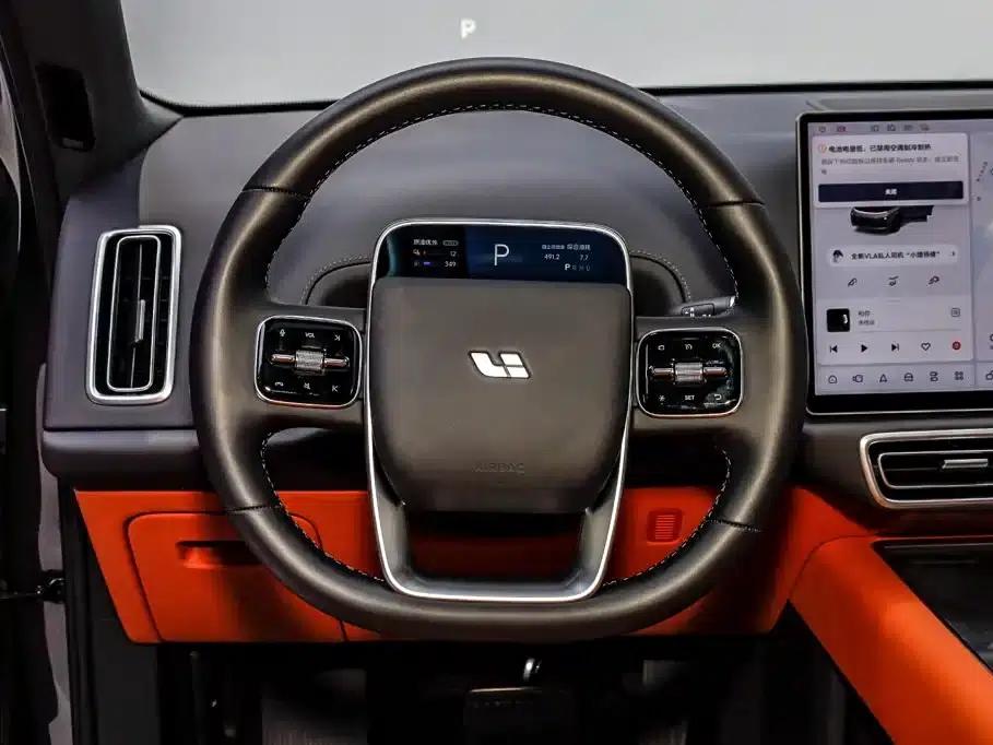 Li Auto L8 2025 Max Smart Renewal Edition — миниатюра 19