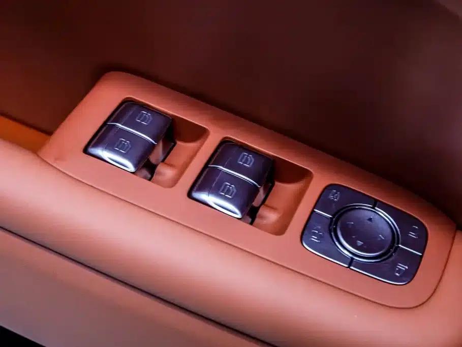 Li Auto L8 2025 Max Smart Renewal Edition — миниатюра 26