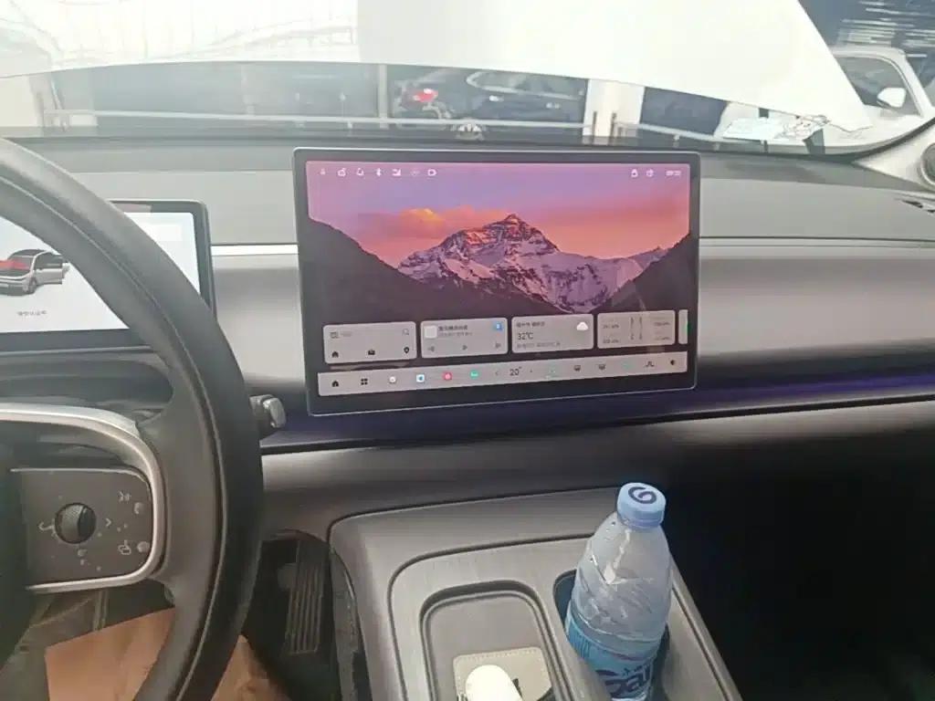Leapmotor C10 2024 Model 530 Smart Edition — миниатюра 13