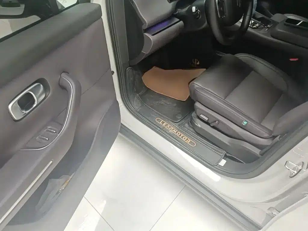 Leapmotor C10 2024 Model 530 Smart Edition — миниатюра 16