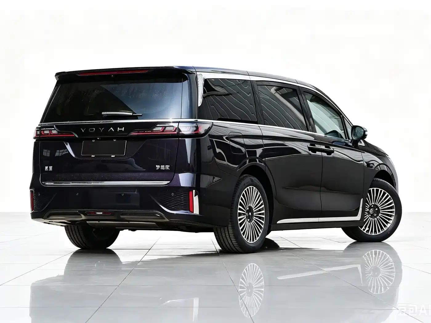 Voyah Dreamer 2025 PHEV 4WD Premium Qiankun Edition — миниатюра 5
