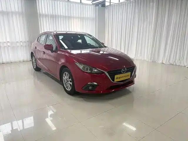 Mazda3 Axela 2016 Hatchback 1.5L Automatic Comfort — миниатюра 7