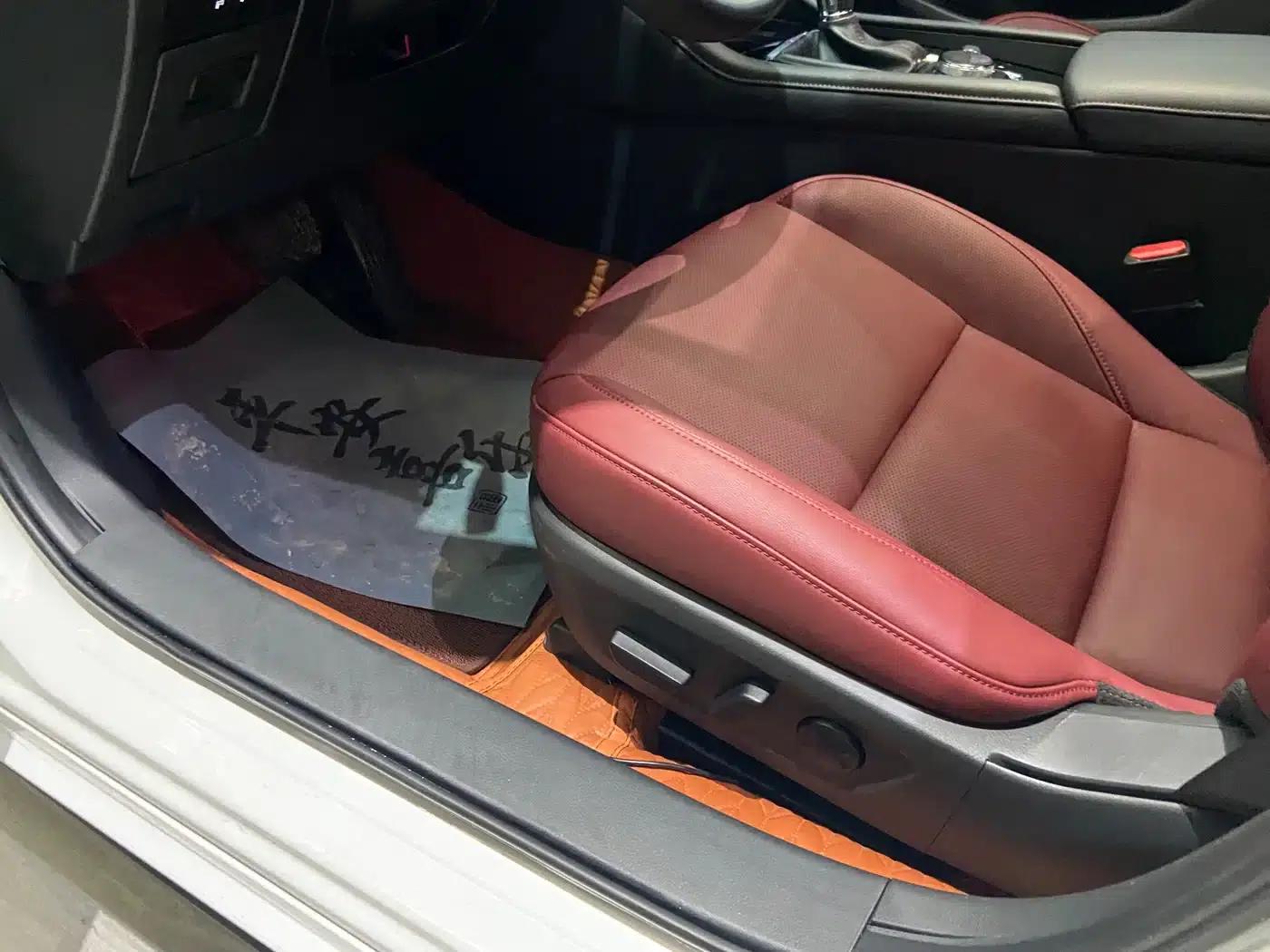 Mazda3 Axela 2022 2.0L Automatic Premium Edition — миниатюра 16