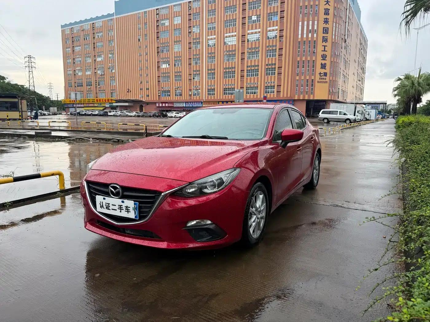 Mazda3 Axela 2014 Sedan 1.5L Automatic Comfort — миниатюра 1