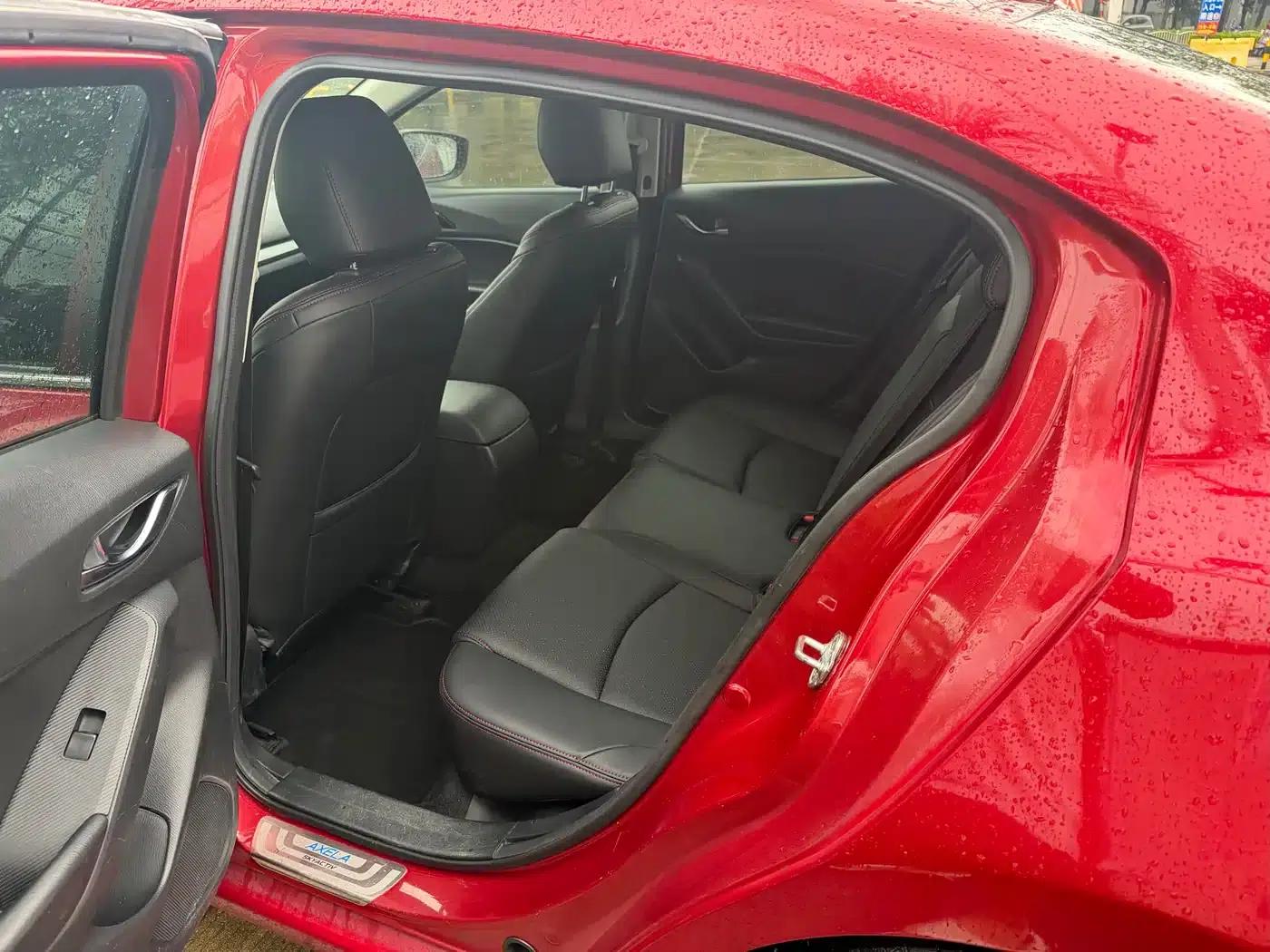 Mazda3 Axela 2014 Sedan 1.5L Automatic Comfort — миниатюра 6
