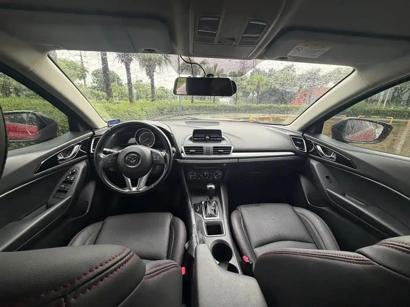 Mazda3 Axela 2014 Sedan 1.5L Automatic Comfort — миниатюра 7
