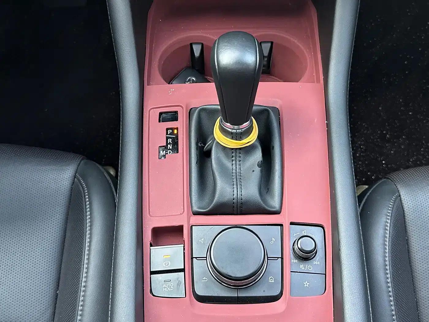 Mazda3 Axela 2023 2.0L Automatic Premium Edition — миниатюра 14