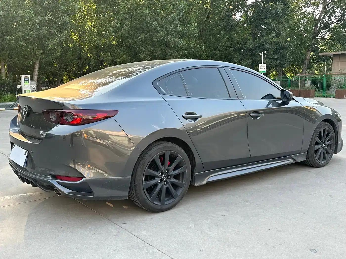 Mazda3 Axela 2023 2.0L Automatic Premium Edition — миниатюра 6