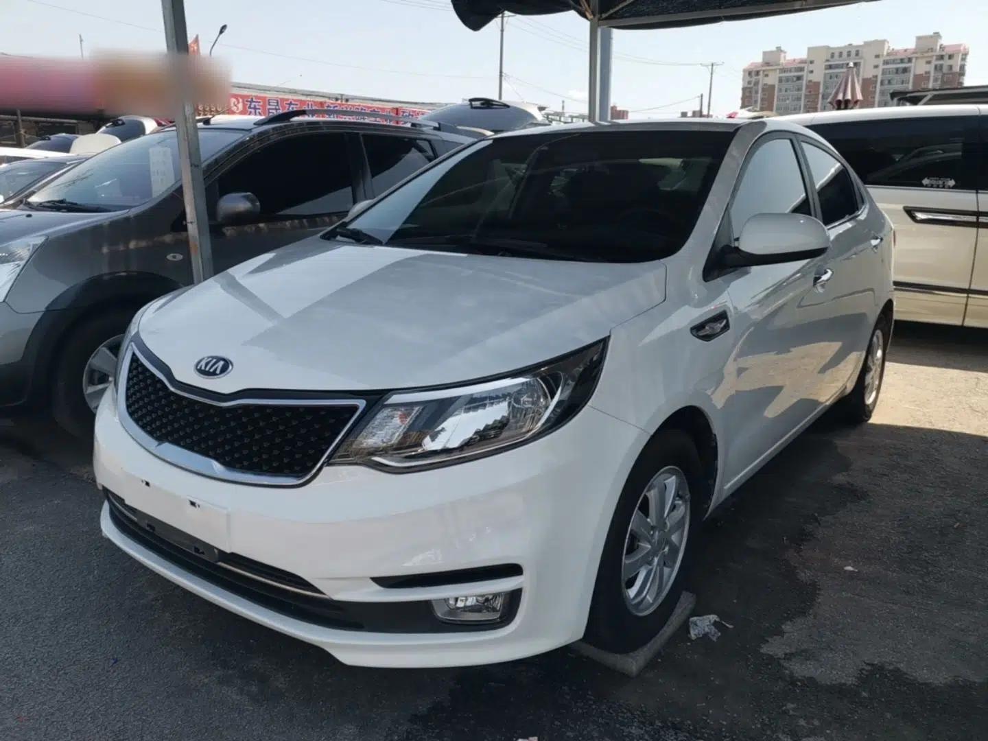Kia K2 2015 Sedan 1.4L Automatic GLS — миниатюра 1