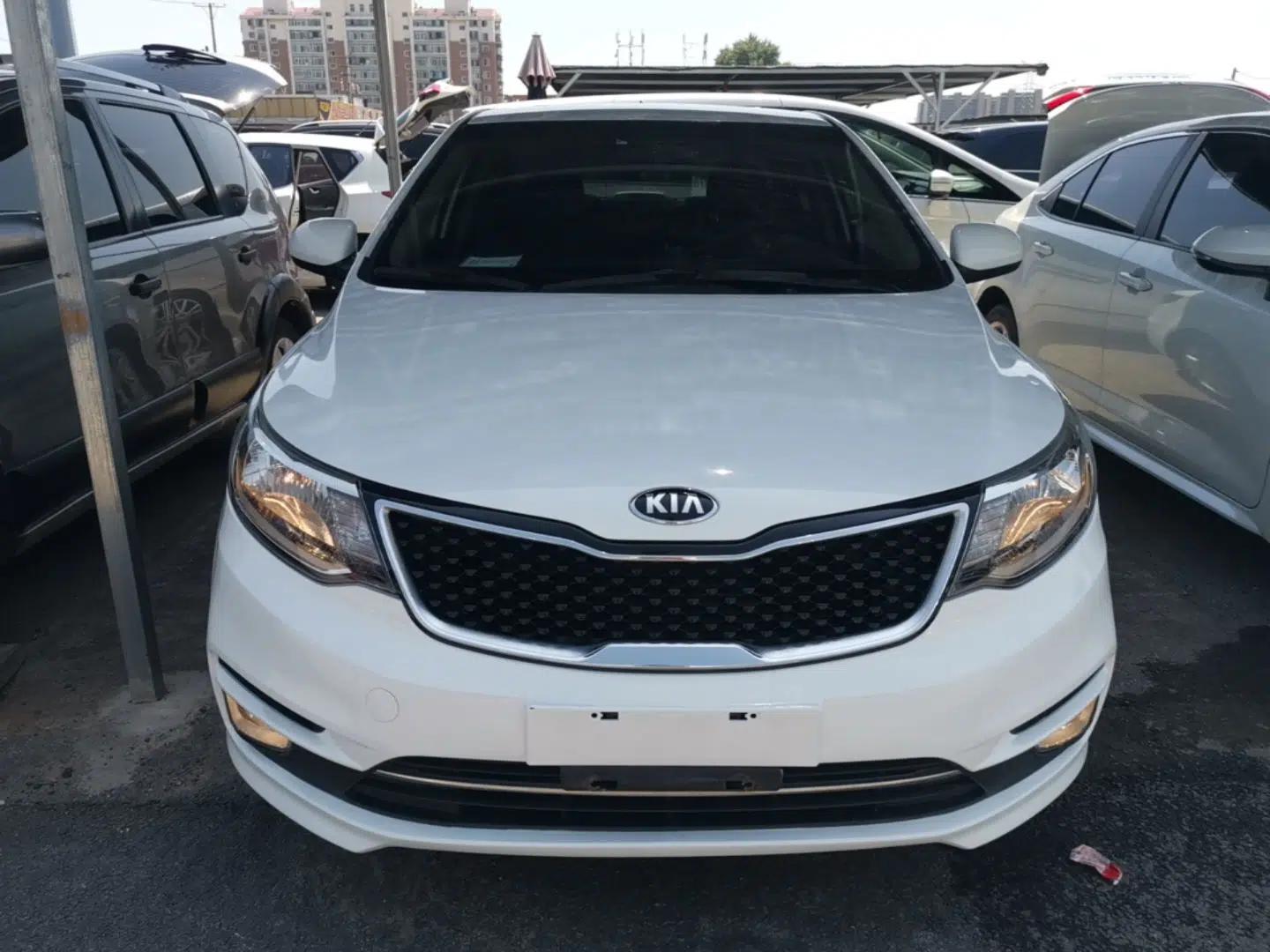 Kia K2 2015 Sedan 1.4L Automatic GLS — миниатюра 2
