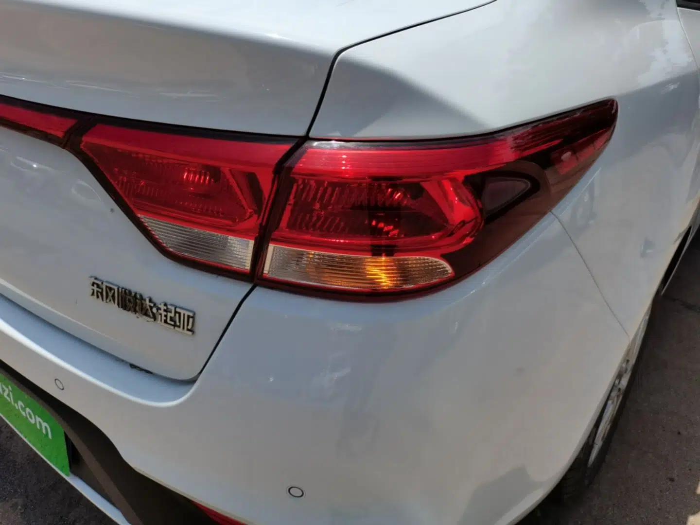 Kia K2 2017 Sedan 1.4L Automatic GLS — миниатюра 9