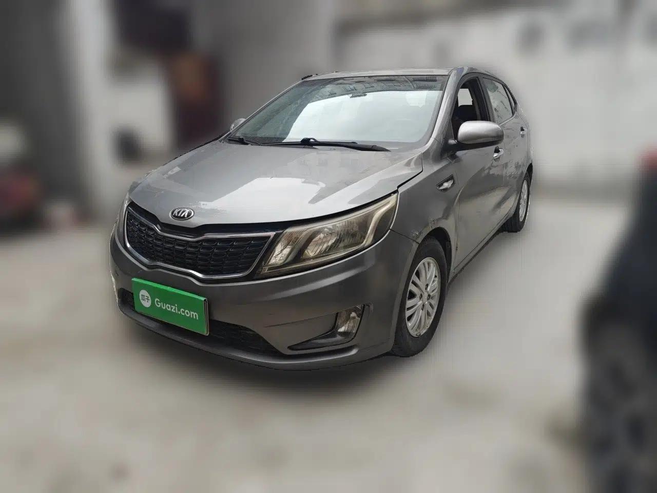 Kia K2 2012 Hatchback 1.4L Automatic Cool Edition — миниатюра 1