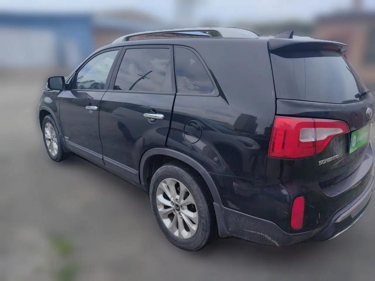 Kia Sorento 2013 2.4L 5-seat Gasoline Luxury Edition — миниатюра 4