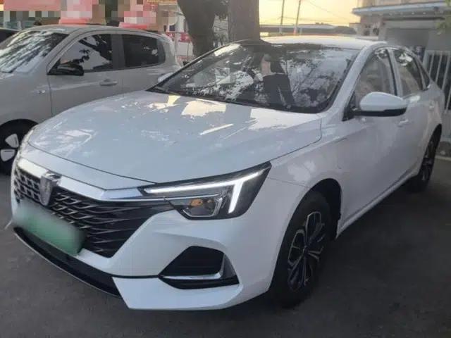 Roewe i6 MAX New Energy 2023 EV 420 Skyroof Special Edition