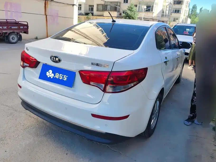 Kia K2 2015 Sedan 1.4L MT TOP — миниатюра 3