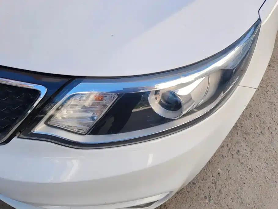 Kia K2 2015 Sedan 1.4L MT TOP — миниатюра 5