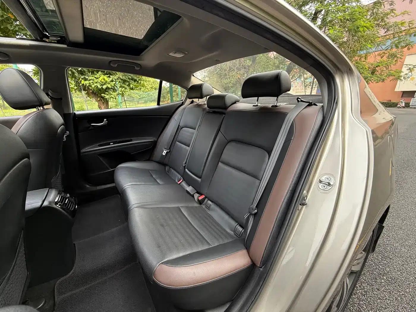 K5 2017 1.8L Automatic GLS — миниатюра 8