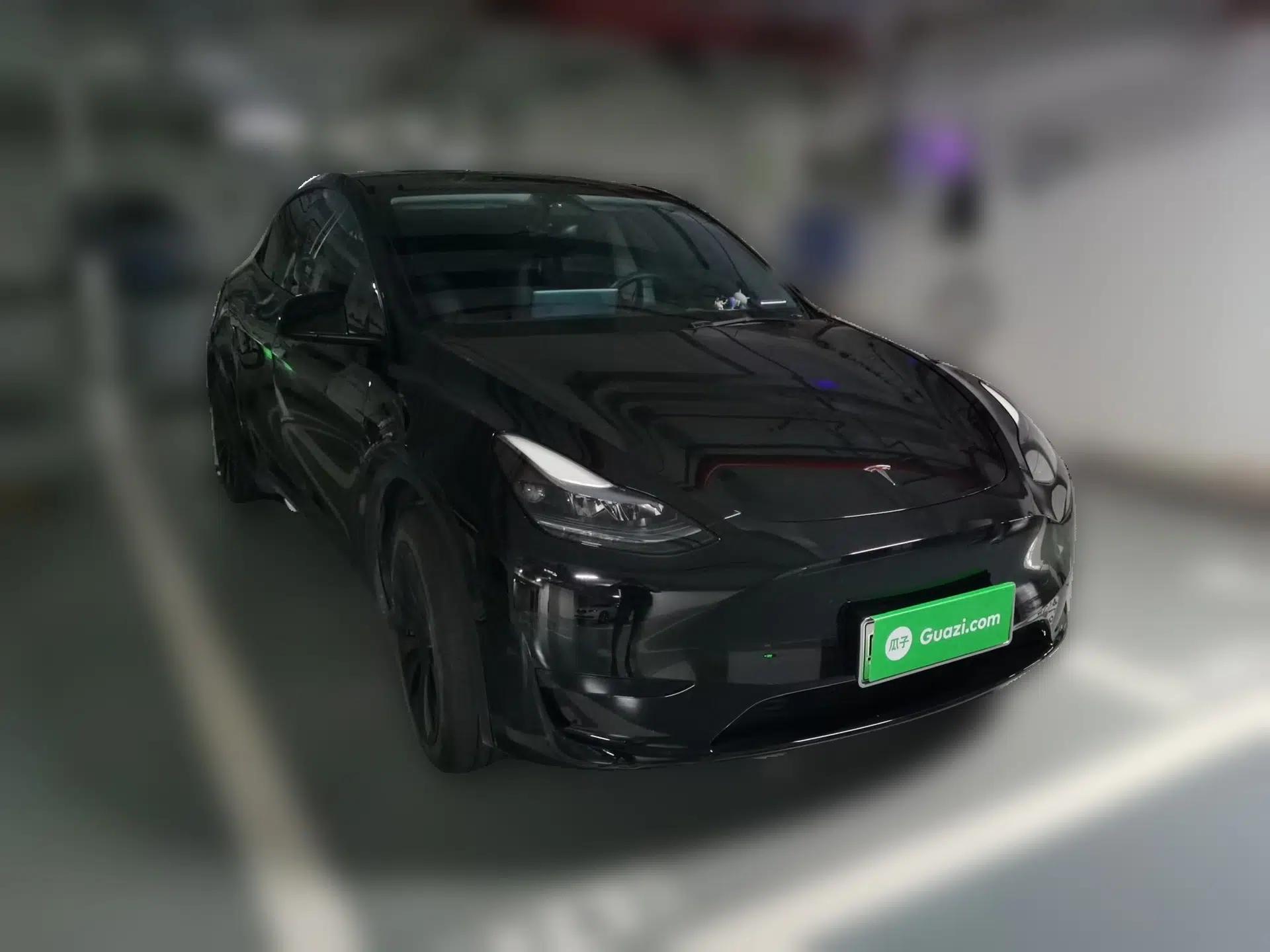 Tesla Model Y 2024 Rear-Wheel-Drive Version — миниатюра 3