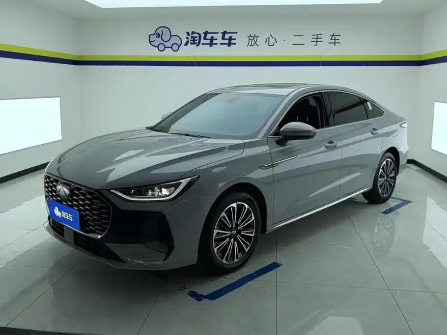 Fengyun A8L 2025 1.5TGDI Comfort Model (145km/h) — миниатюра 1