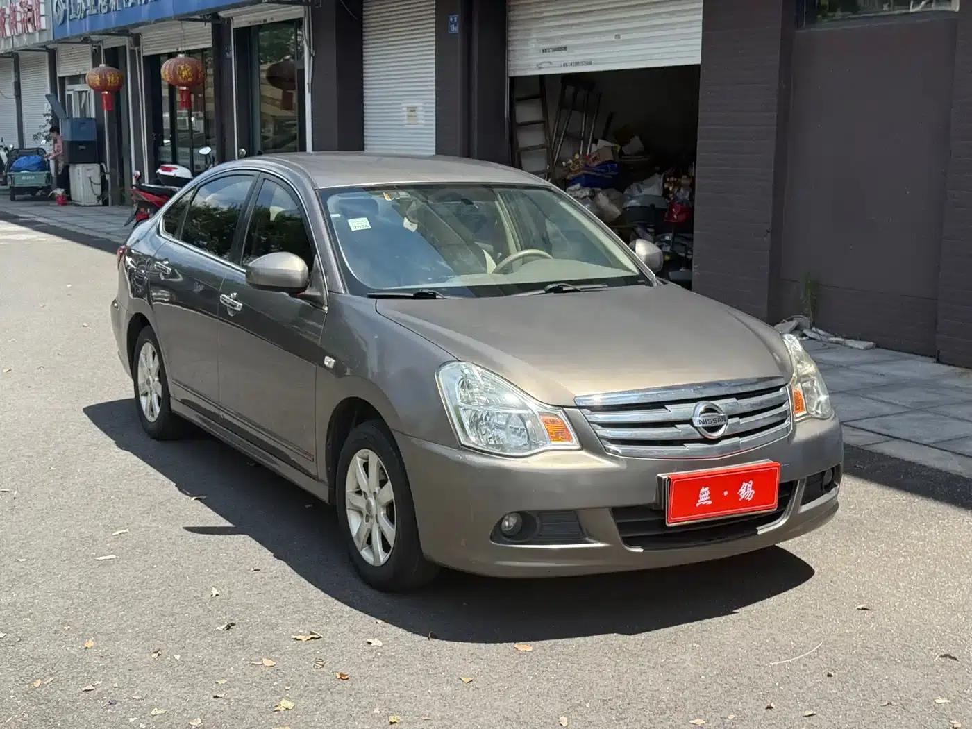 Nissan Sylphy 2012 Classic 1.6XE Automatic Comfort Edition — миниатюра 3