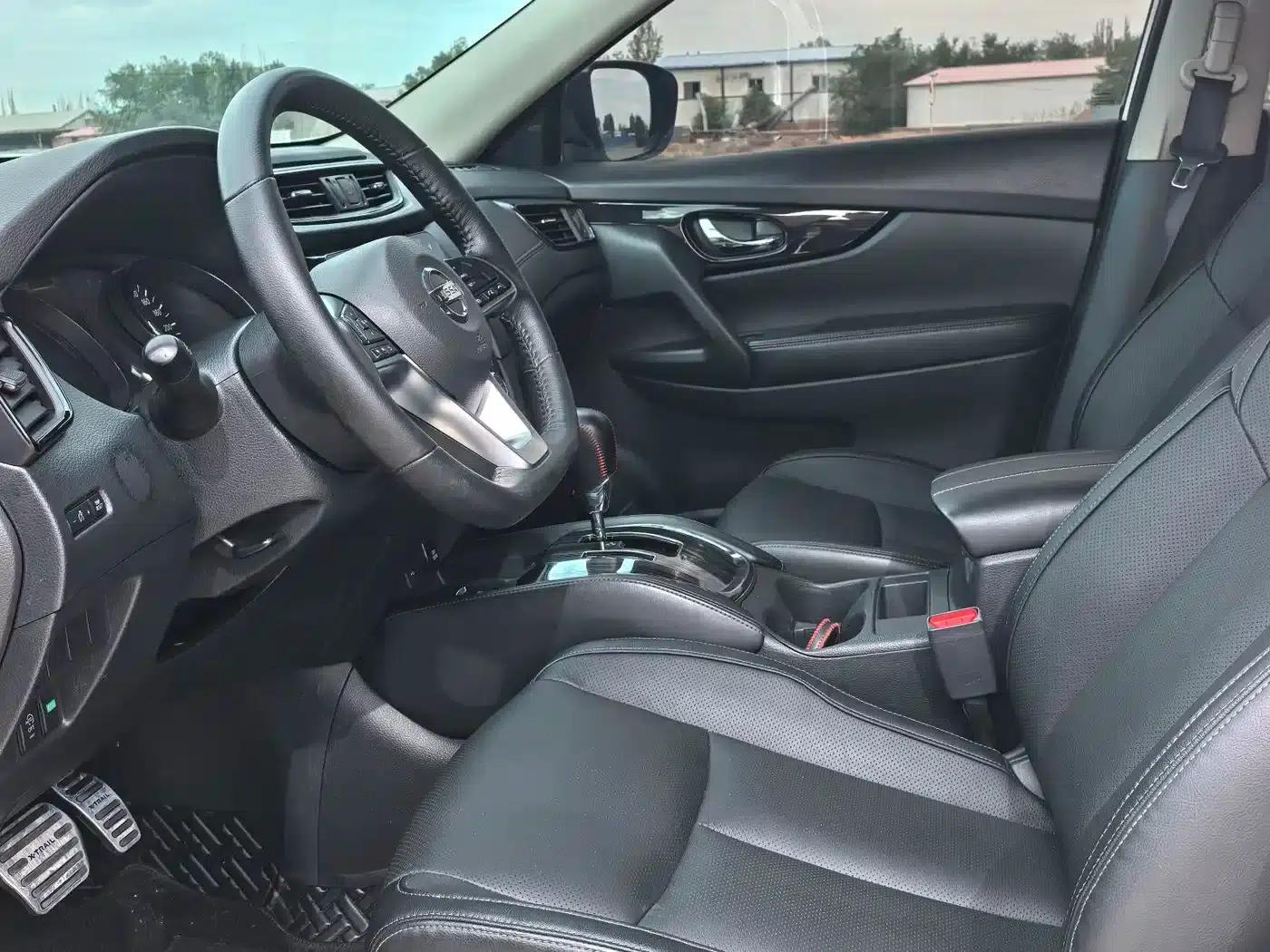 Nissan X-Trail 2019 2.0L CVT Smart Comfort Edition 2WD — миниатюра 4