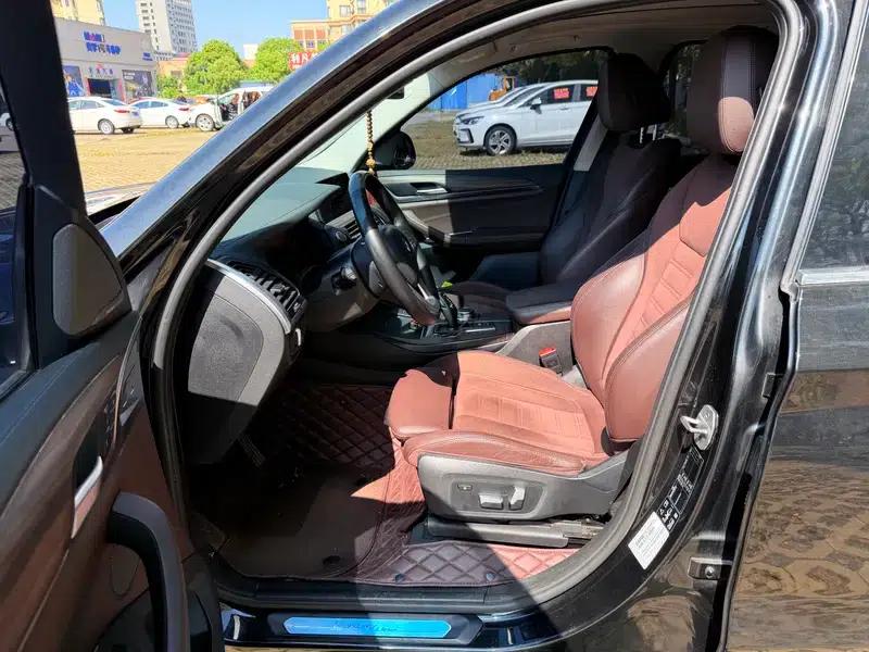 BMW X3 2020 xDrive28i Luxury Package — миниатюра 9