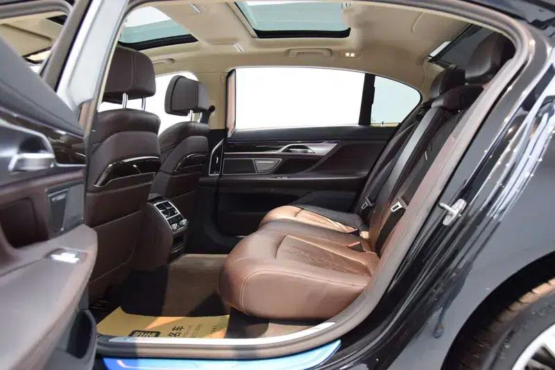 2021 BMW 7 Series 730Li Luxury Package — миниатюра 28