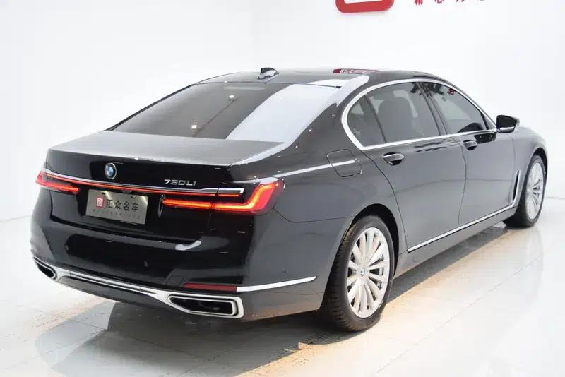2021 BMW 7 Series 730Li Luxury Package — миниатюра 6