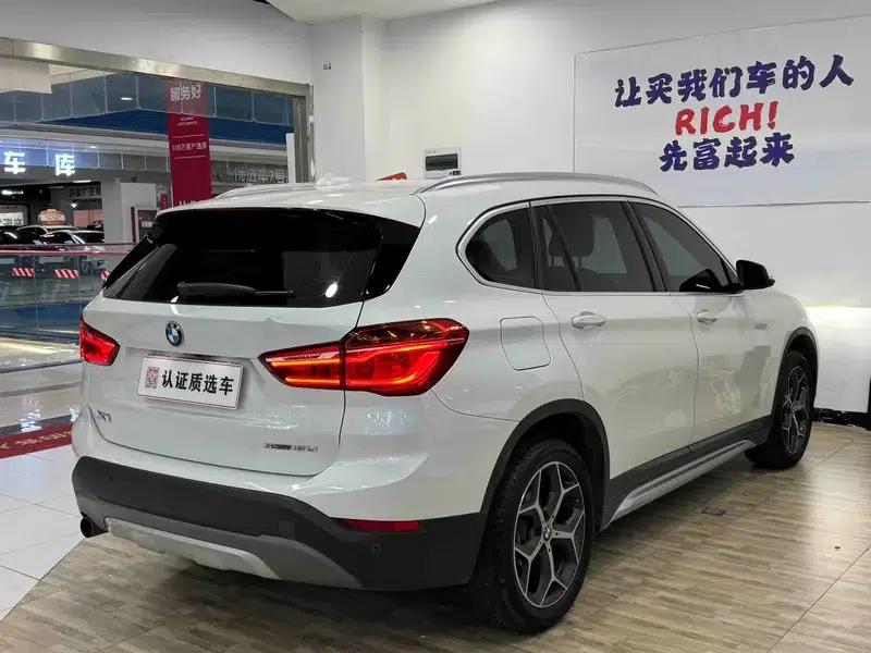 BMW X1 2018 sDrive18Li Premium — миниатюра 6