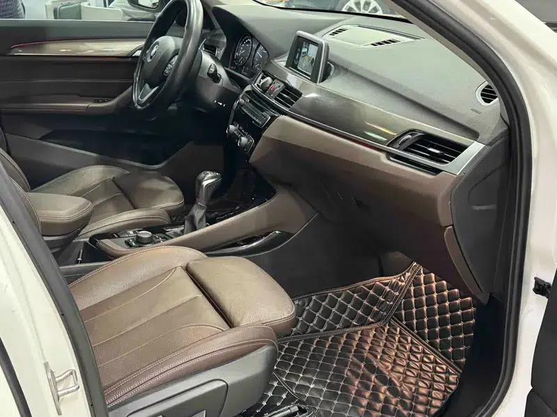 BMW X1 2018 sDrive18Li Premium — миниатюра 10