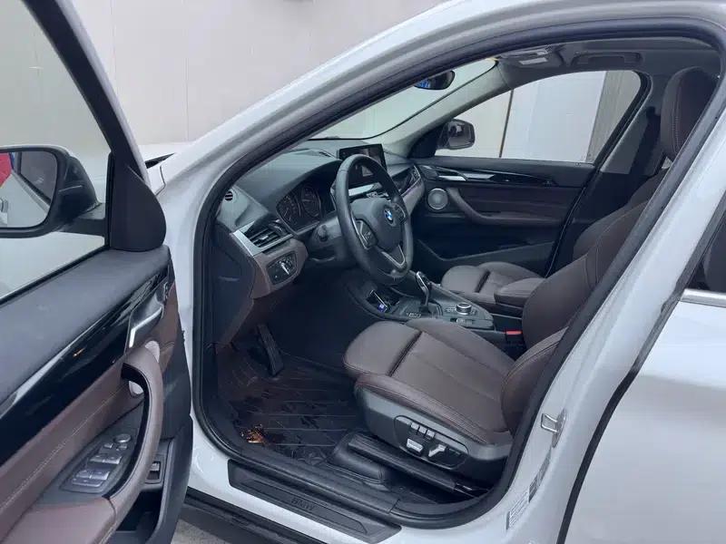 BMW X1 2021 Facelift sDrive20Li Fashion Edition — миниатюра 17