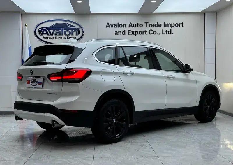 BMW X1 2021 Facelift sDrive20Li Fashion Edition — миниатюра 6