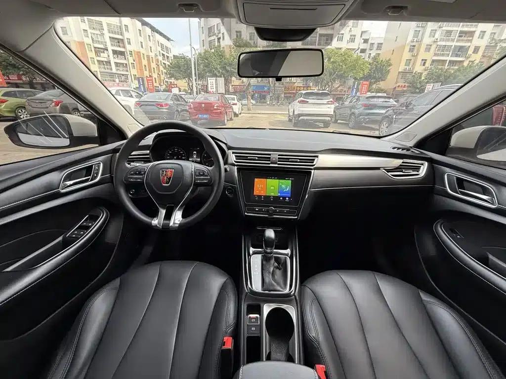 Roewe i5 2020 1.5L Automatic 4G Connected Leading Edition — миниатюра 6