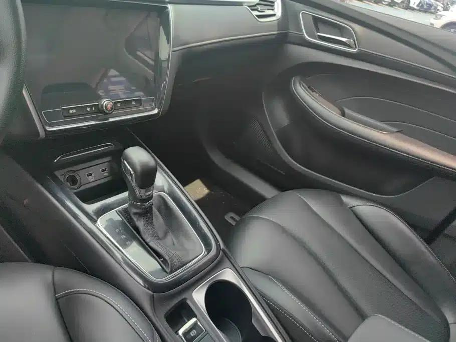 Roewe i5 2020 1.5L Automatic 4G Connected Leading Flagship Edition — миниатюра 12
