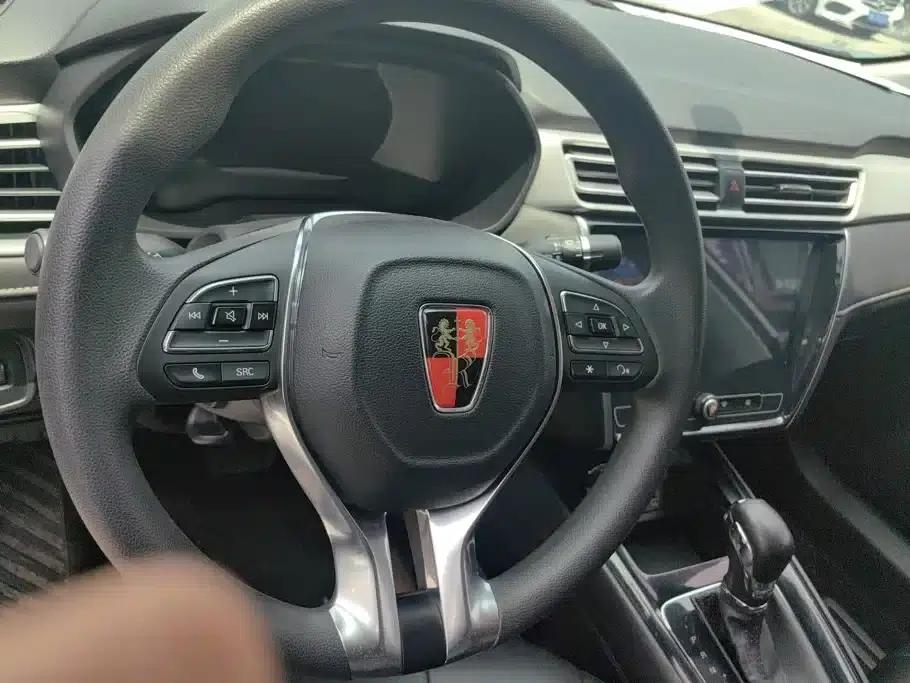 Roewe i5 2020 1.5L Automatic 4G Connected Leading Flagship Edition — миниатюра 15