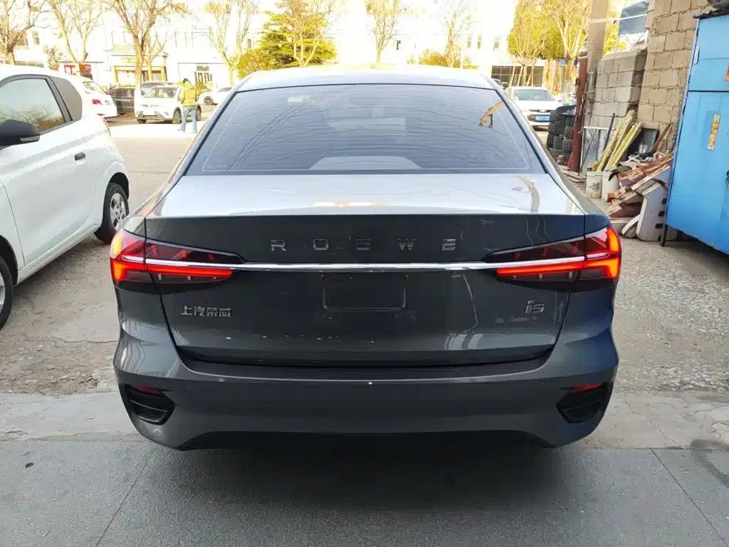 Roewe i5 2021 1.5L CVT Platinum Edition — миниатюра 4
