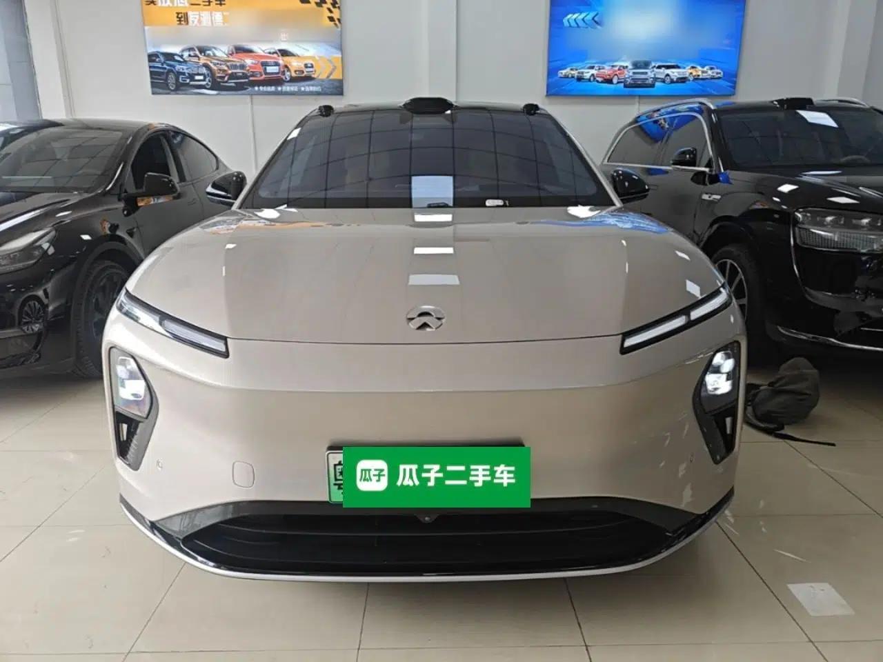 Nio ET9 2025 100kWh Signature Edition — миниатюра 2