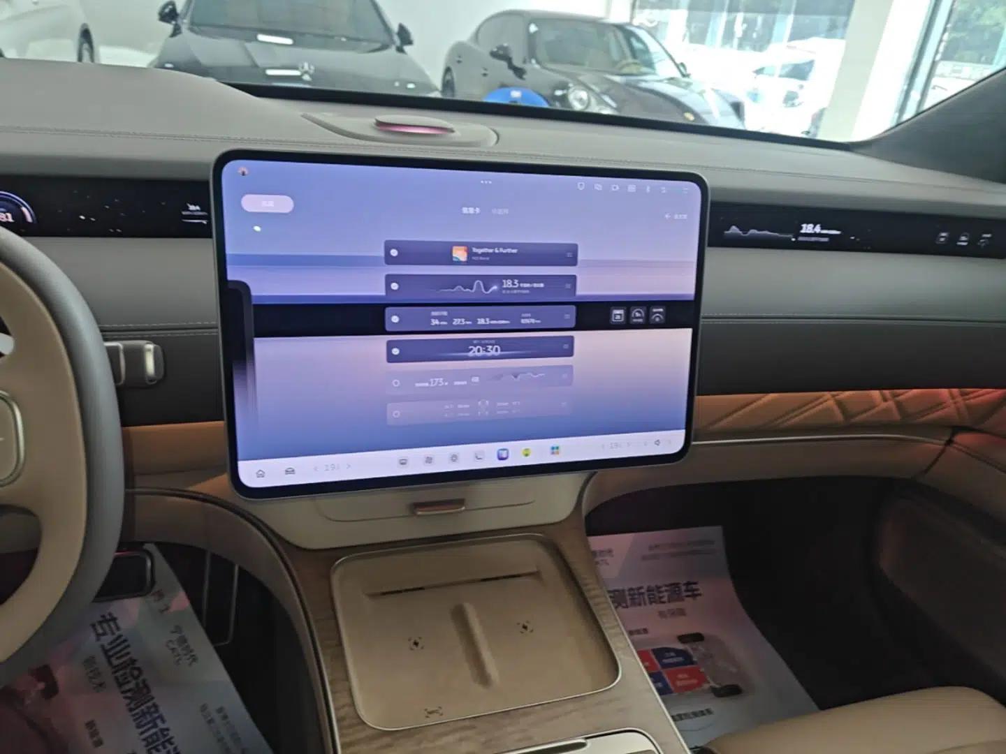 Nio ET9 2025 100kWh Signature Edition — миниатюра 15