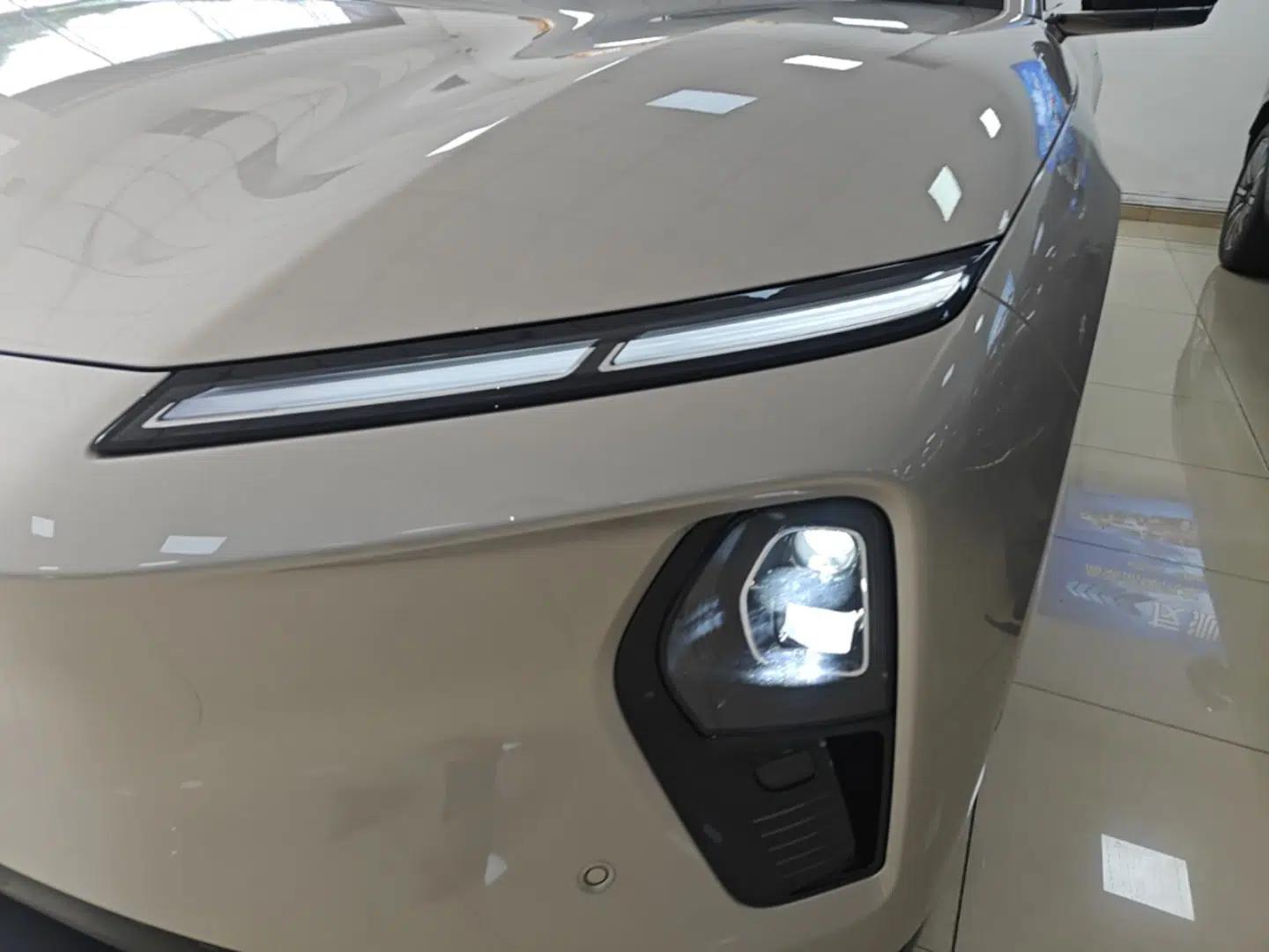 Nio ET9 2025 100kWh Signature Edition — миниатюра 8