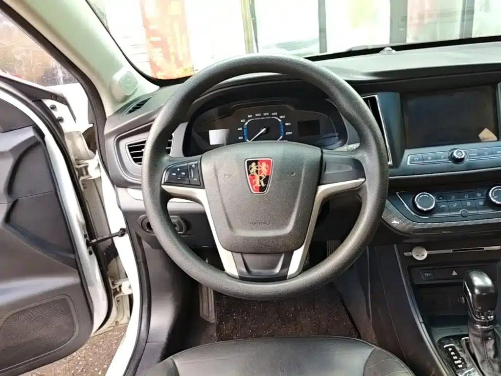 Roewe 360 2017 1.5L Automatic Deluxe Edition — миниатюра 11