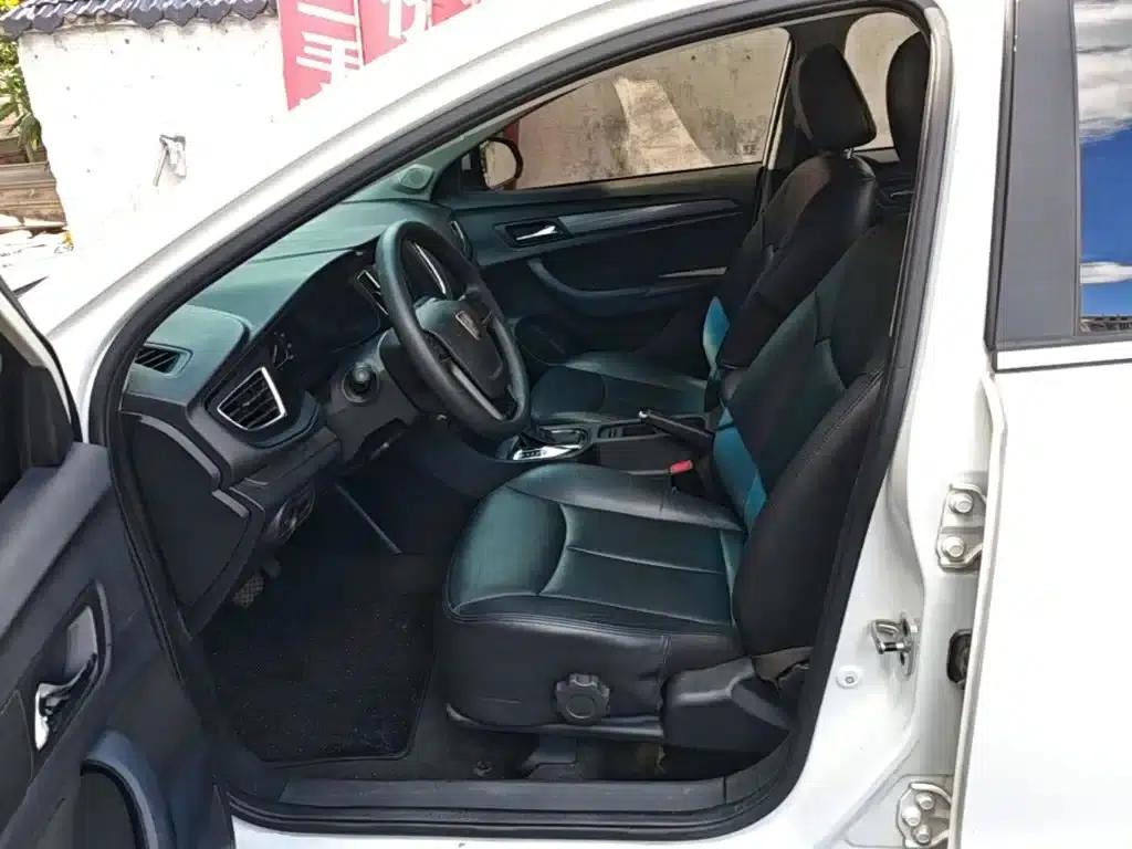 Roewe 360 2017 1.5L Automatic Deluxe Edition — миниатюра 15