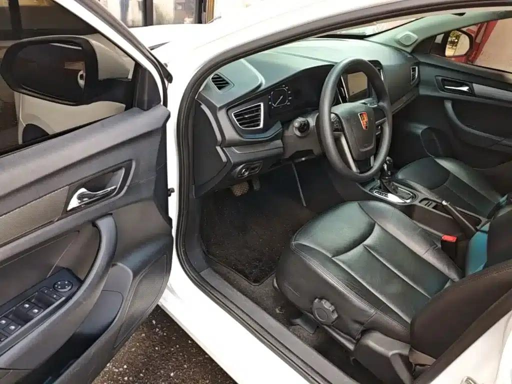 Roewe 360 2017 1.5L Automatic Deluxe Edition — миниатюра 16