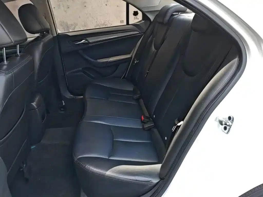 Roewe 360 2017 1.5L Automatic Deluxe Edition — миниатюра 17