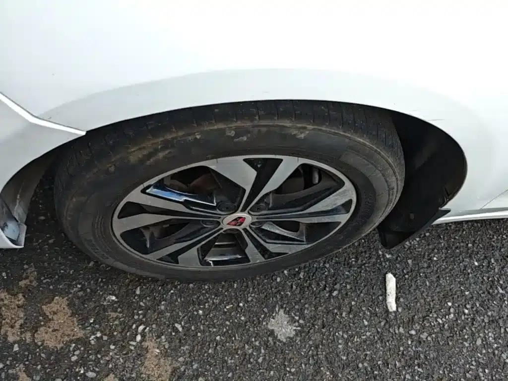 Roewe 360 2017 1.5L Automatic Deluxe Edition — миниатюра 23