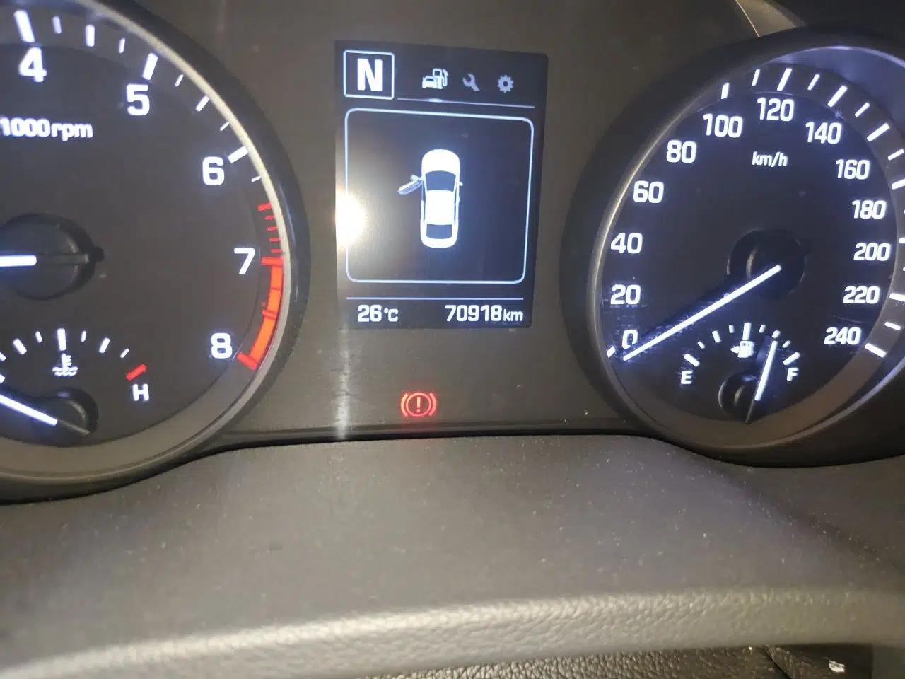 Hyundai Elantra (6th Generation / Lingdong) 2016 1.6L Automatic ZhiXuan – Elite Version — миниатюра 12